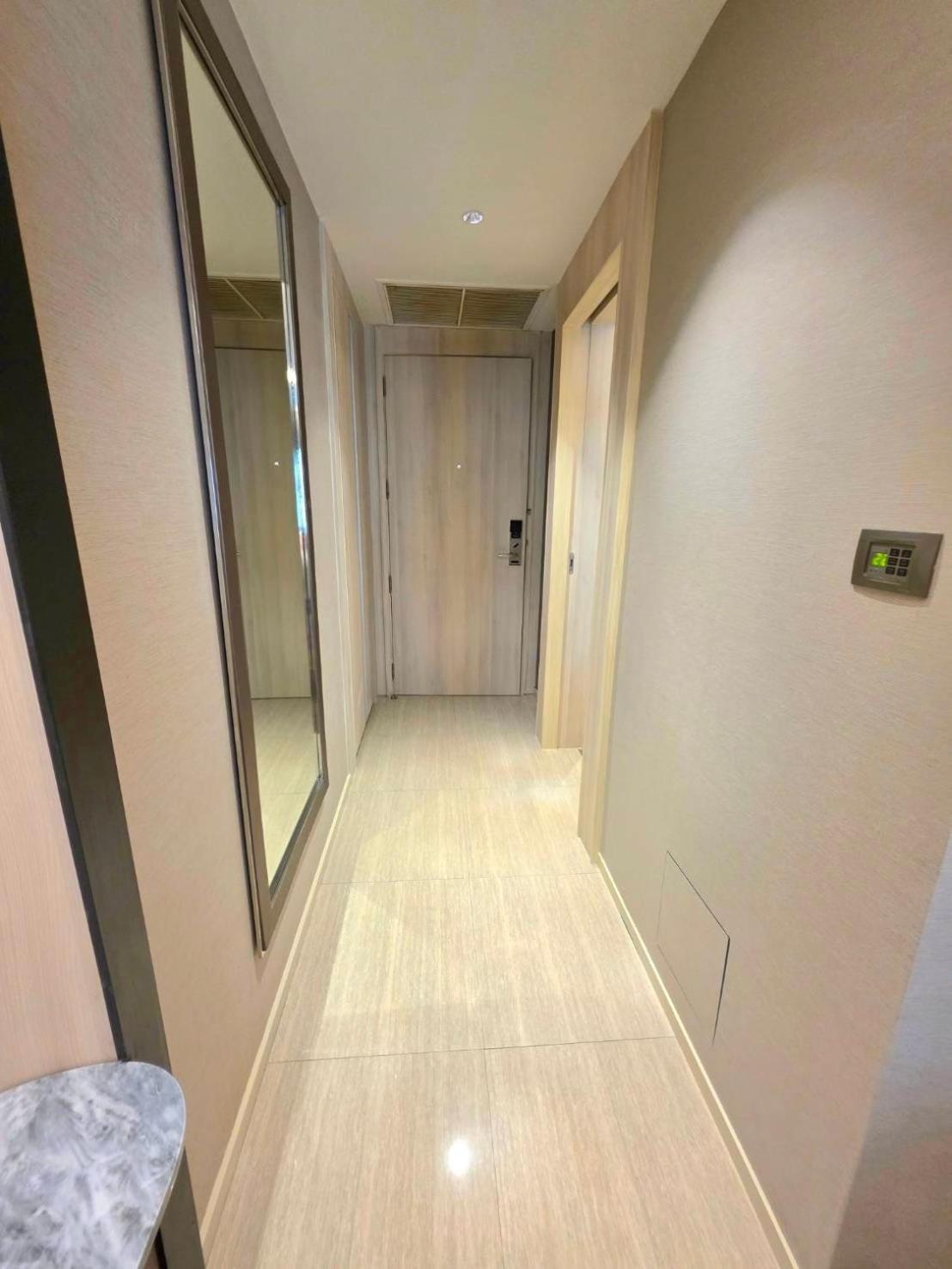 Graceland Bangkok By Grace Hotel - Sha Extra Plus Exterior photo